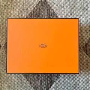EMPTY Hermes box with string. See pictures and description for dimensions